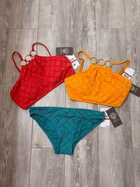 NWT! $270 value Vince Camuto luxury cruise/beach/resort ready bikini set!